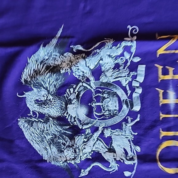 Queen and Adam Lambert Rhapsodie tour shirt size XL - Picture 11 of 14